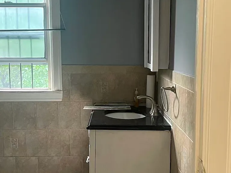 66 Milton St — Photo 7