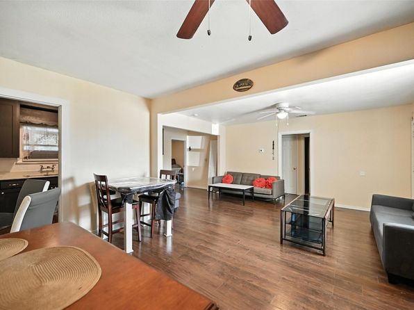 Home for Sale in Grand Prairie TX