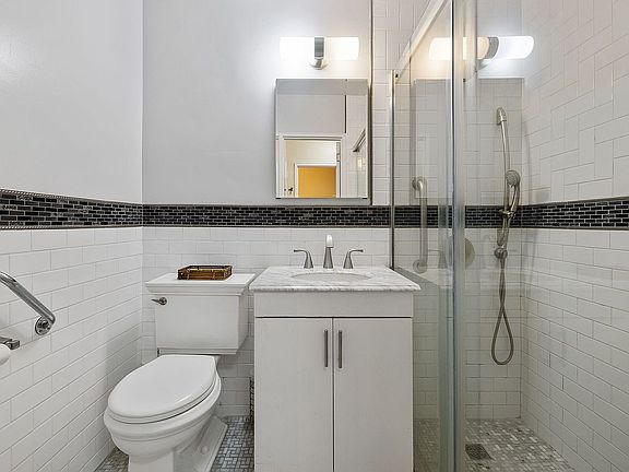 2nd image of 160 W End Ave APT 23H
