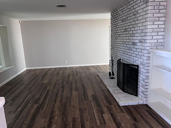 5th image of 15676 La Verida Dr