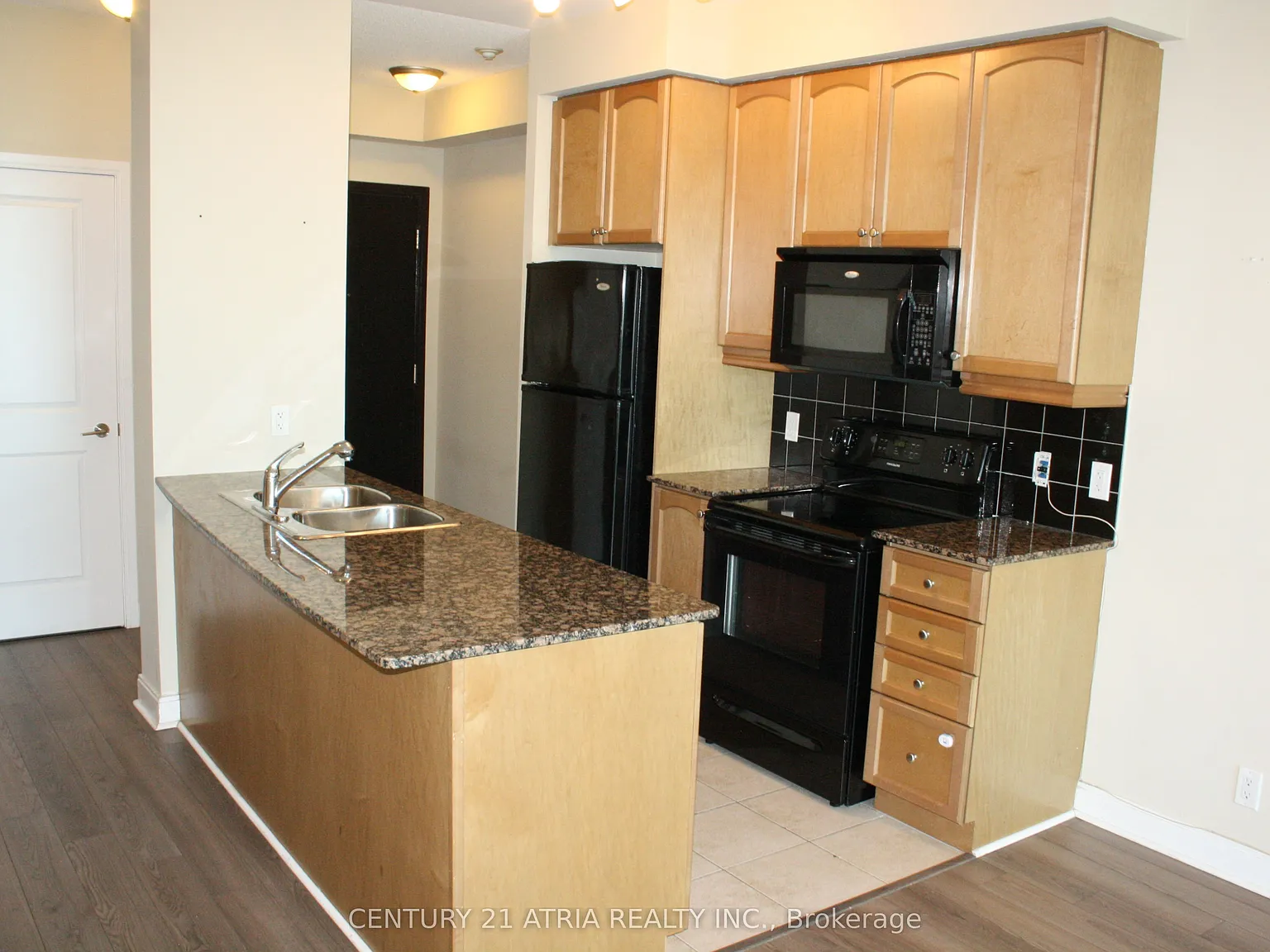 2 bed, $2,499 — Photo 4