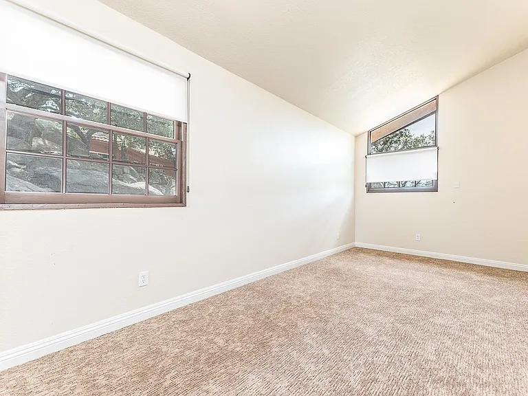 7834 Lilac Ln — Photo 23