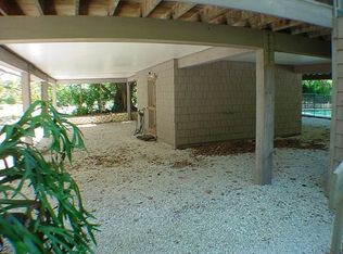 6821 Huhes St, Longboat Key, FL 34228