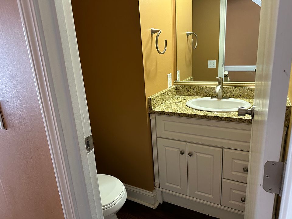 1st image of 7925 Meadowhaven Blvd