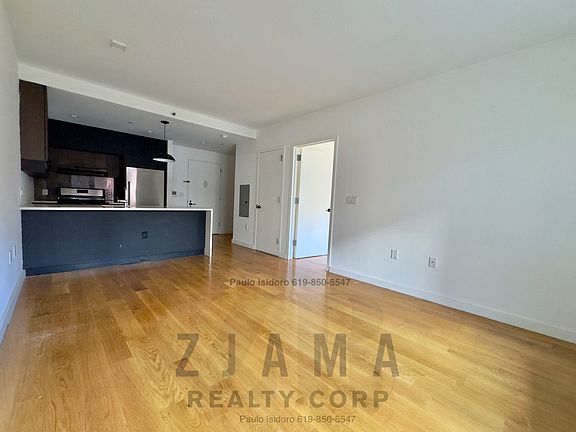 5th image of 25 E 19th St APT 4D