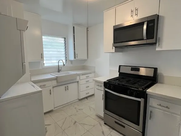 57 Ocean View Ave #B, Santa Barbara, CA 93103