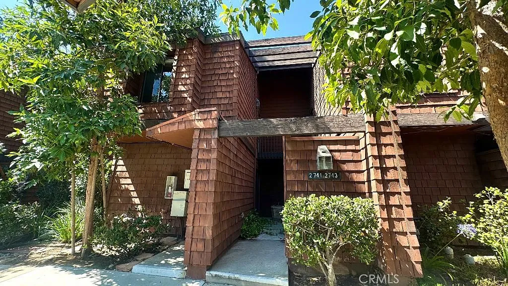 1 bed, 684 sqft, $2,350 — Photo 2
