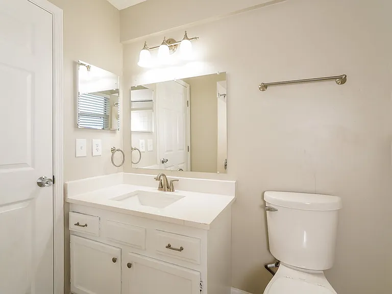 3298 Deerfield Pointe Dr — Photo 15