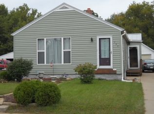 142 Dellwood Ln, Nekoosa, WI 54457