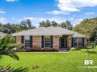 9814 Woolrich Ave, Fairhope, AL 36532