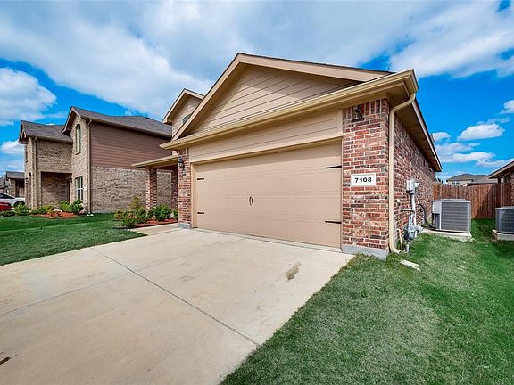 4th image of 7108 Wavecrest Way
