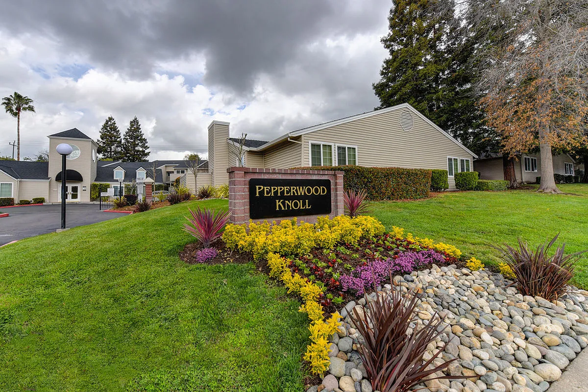 Pepperwood Knoll Apartments — Photo 1