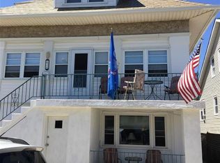 24 S Troy Ave, Ventnor, NJ 08406