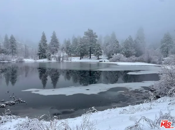 2337 Lookout Dr, Arrowbear Lake, CA 92382