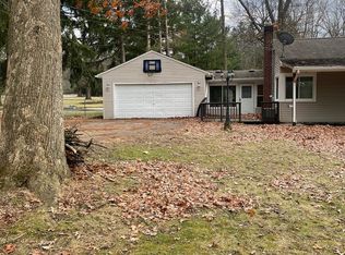 8986 King Graves Rd NE, Warren, OH 44484