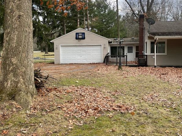 8986 King Graves Rd NE