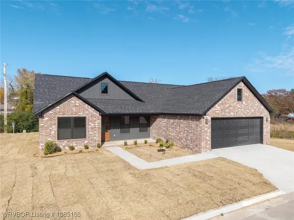 1014 Tatum Ln, Barling, AR 72923