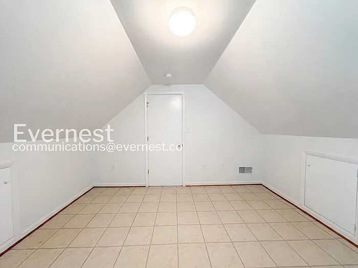 5427 Varnum St — Photo 22