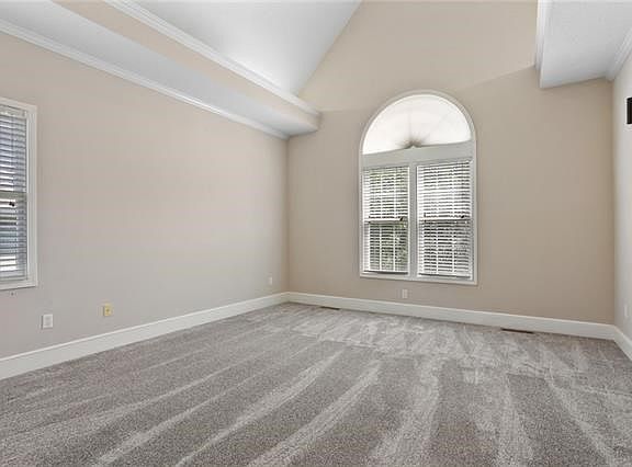 3rd image of 7810 NW Sunset Dr