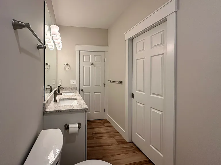 1415 Abercorn St — Photo 12