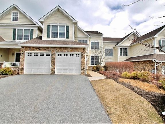 2nd image of 88 Briar Ct