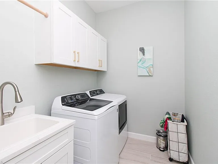 3123 Heather Glen Ct — Photo 42
