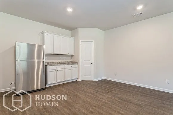 1108 Amadas Dr — Photo 7