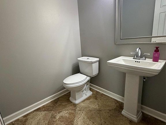 4th image of 7739 Hunters Peak Ln