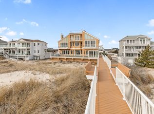 915 Dune Rd, Westhampton Beach, NY 11978