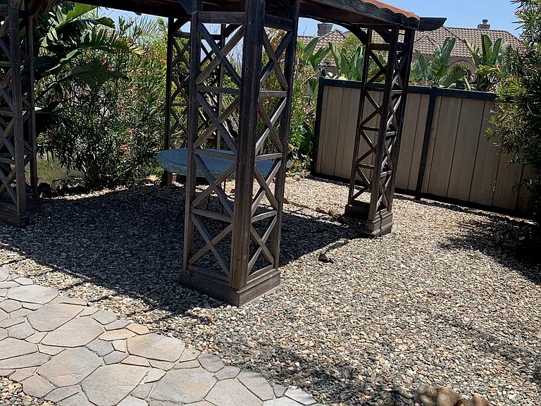 Crestwind Dr — Photo 26