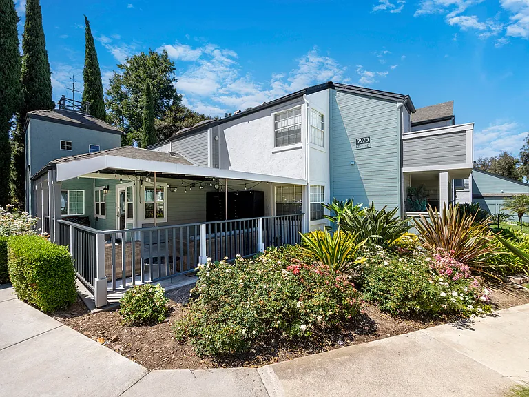 Scripps Landing Apartment Homes — Photo 30
