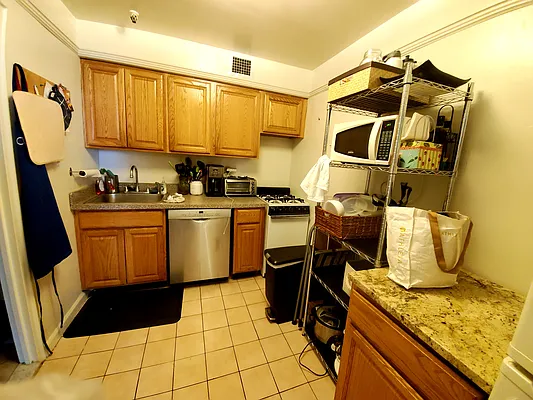 Rented by Abode Residential LLC | media 21