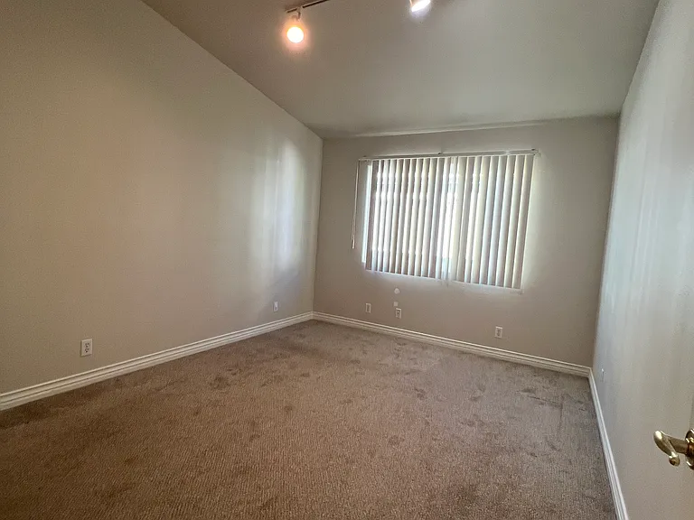 4031 Walnut Grove Ave #209 — Photo 6