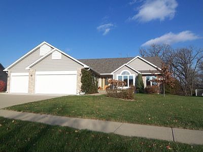 1st image of 3538 Strawberry Ln