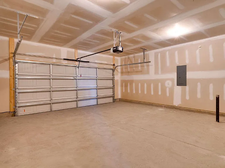 213 Moore Creek Dr — Photo 25