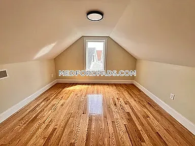 20 Hillsdale Rd #1 — Photo 3