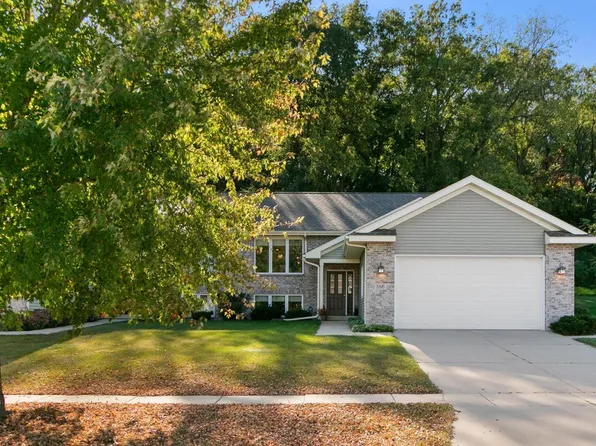 186 Valle Tell Drive, New Glarus, WI 53574