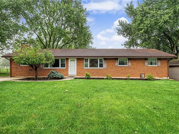 2863 Crone Rd, Dayton, OH 45434