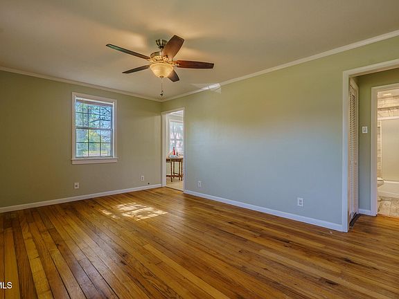 5th image of 3703 Fairmont Blvd