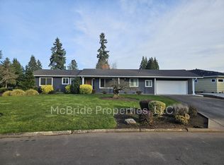 2590 N Maple Ct, Canby, OR 97013