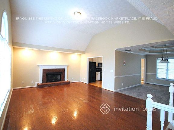 2nd image of 1778 Ascot Run NW