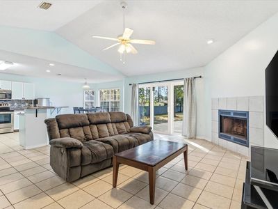 7095 Jasper St, Navarre, FL, 32566