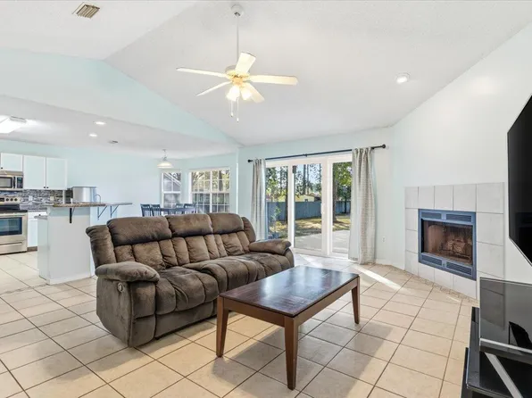 7095 Jasper St, Navarre, FL 32566