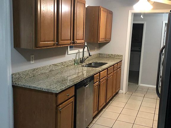 3rd image of 2214 Shull Dr