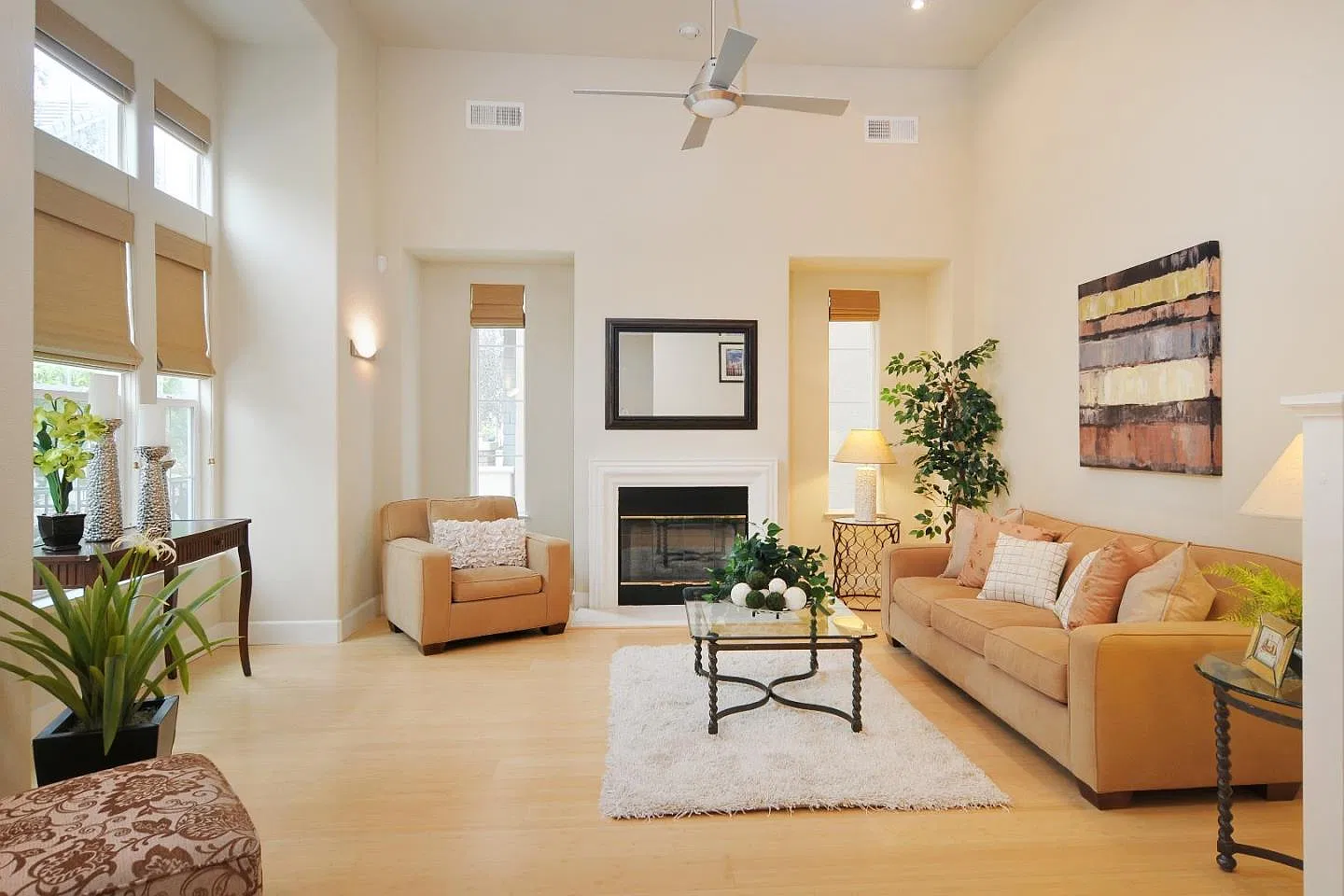 4 bed, 2079 sqft, $6,500 — Photo 2