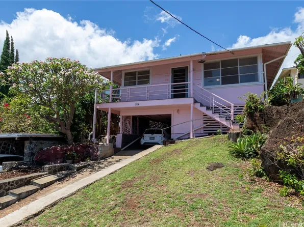 3726 Anuhea St, Honolulu, HI 96816