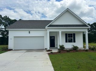 402 Glade Ct, Loris, SC 29569
