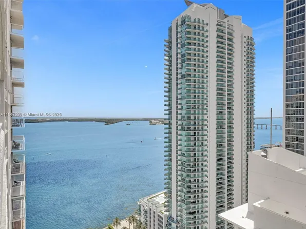 1200 Brickell Bay Dr APT 3309, Miami, FL 33131
