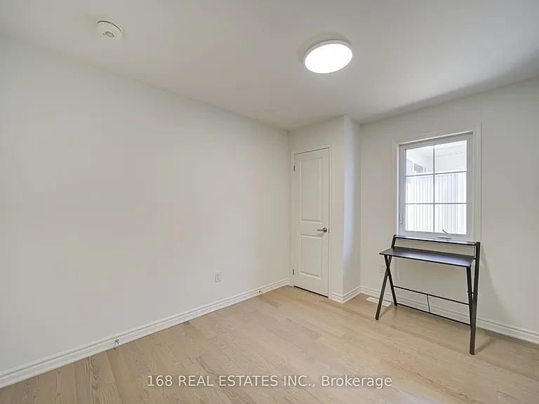 44 Azure Dr — Photo 39