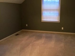 1270 Meadowbrook Dr, Canonsburg, PA 15317